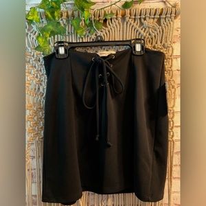 black tie mini skirt